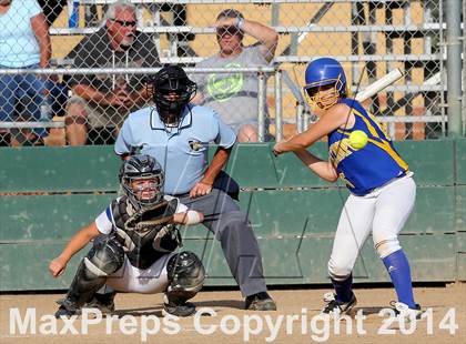 Thumbnail 3 in Benicia vs Del Campo (CIF SJS D2 Final - Game 1) photogallery.