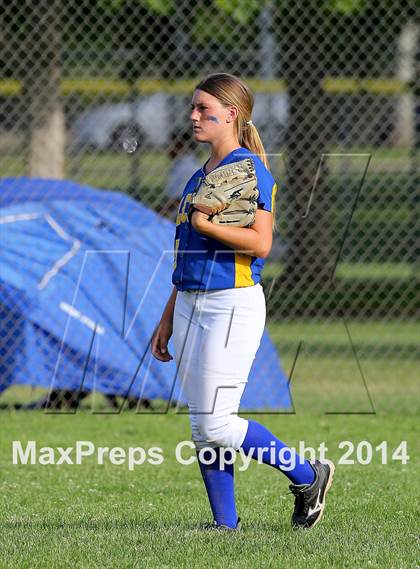 Thumbnail 2 in Benicia vs Del Campo (CIF SJS D2 Final - Game 1) photogallery.