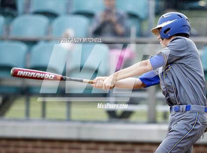 Thumbnail 2 in Boyd-Buchanan @ Baylor photogallery.