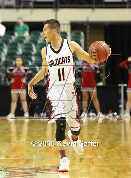 Thumbnail 1 in Shining Mountain vs. Holly (CHSAA 1A Semifinal) photogallery.