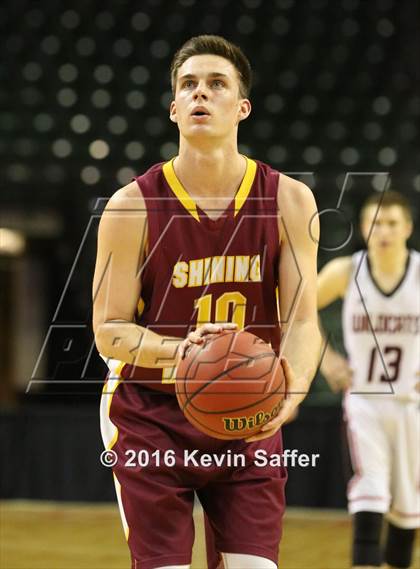 Thumbnail 3 in Shining Mountain vs. Holly (CHSAA 1A Semifinal) photogallery.