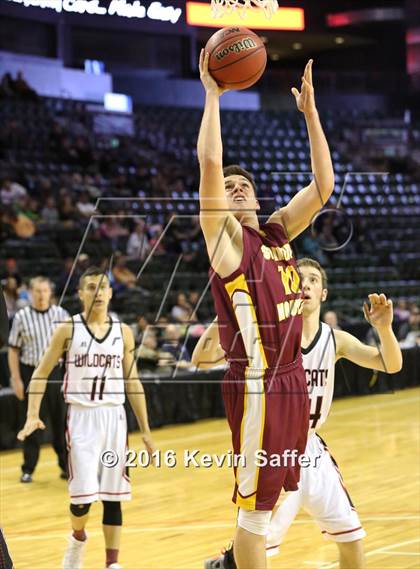 Thumbnail 3 in Shining Mountain vs. Holly (CHSAA 1A Semifinal) photogallery.
