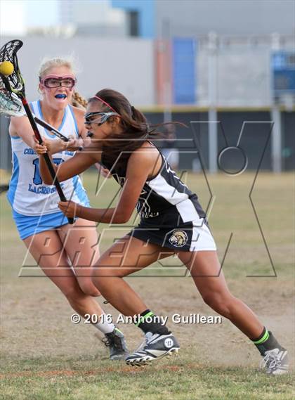 Thumbnail 3 in Laguna Hills vs Corona del Mar (CIF Southern Section Round 1 Playoff) photogallery.
