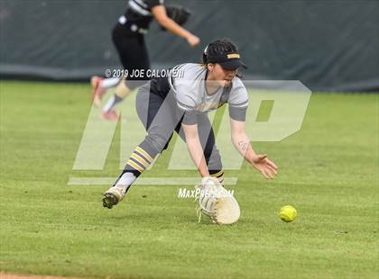 Thumbnail 2 in Southwest Legacy vs East Central (NISD Softball Tournament) photogallery.