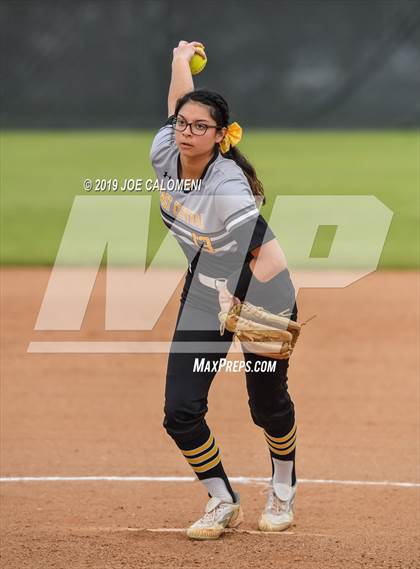 Thumbnail 3 in Southwest Legacy vs East Central (NISD Softball Tournament) photogallery.