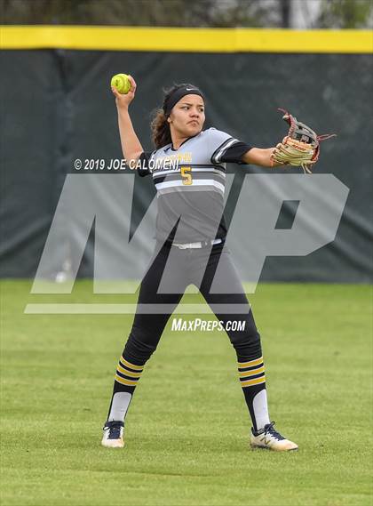 Thumbnail 3 in Southwest Legacy vs East Central (NISD Softball Tournament) photogallery.