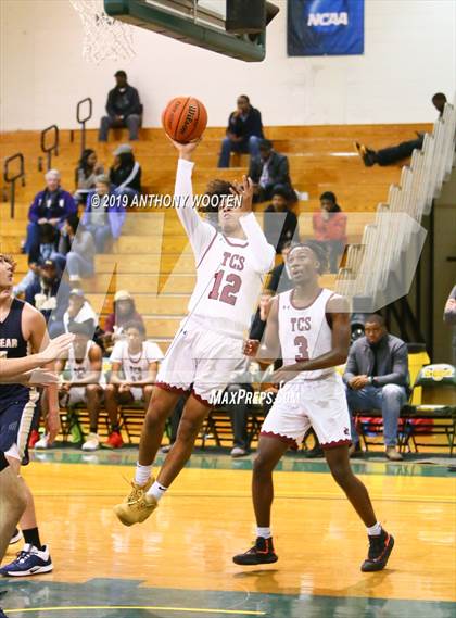 Thumbnail 3 in Trinity Christian vs. Cape Fear Academy (Hoops and Dreams Showcase) photogallery.