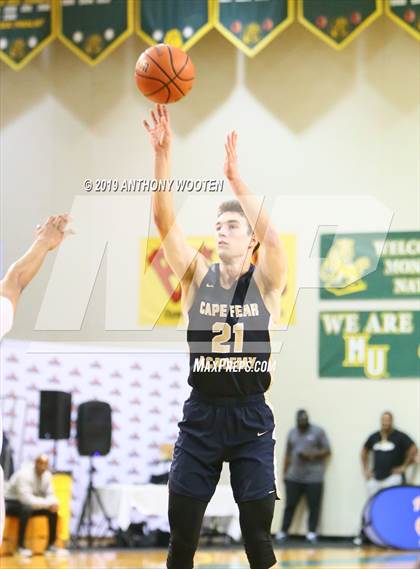 Thumbnail 3 in Trinity Christian vs. Cape Fear Academy (Hoops and Dreams Showcase) photogallery.