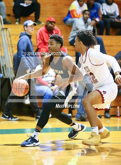Thumbnail 2 in Trinity Christian vs. Cape Fear Academy (Hoops and Dreams Showcase) photogallery.