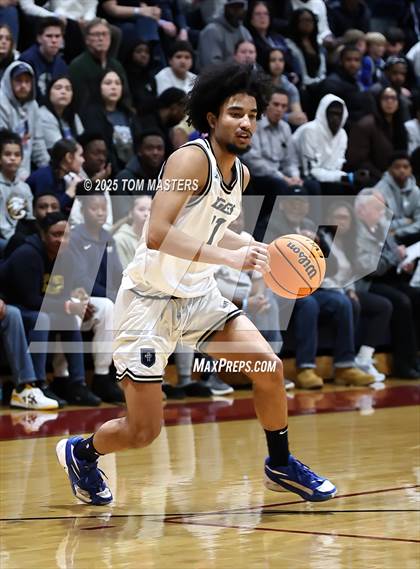 Thumbnail 2 in Greensboro Day School vs. Concord Academy (NCISAA 3A Final) photogallery.