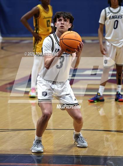 Thumbnail 2 in Greensboro Day School vs. Concord Academy (NCISAA 3A Final) photogallery.