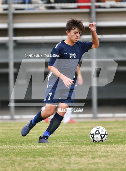Thumbnail 3 in Hendrickson vs Lee [Robert E.] photogallery.
