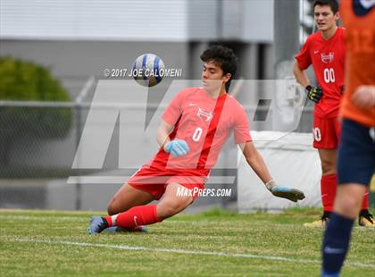 Thumbnail 3 in Hendrickson vs Lee [Robert E.] photogallery.