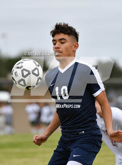 Thumbnail 3 in Hendrickson vs Lee [Robert E.] photogallery.