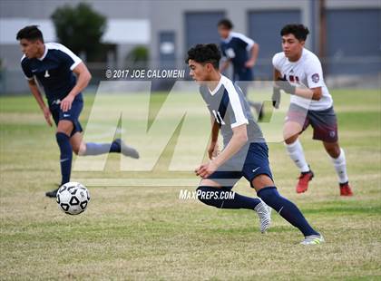 Thumbnail 1 in Hendrickson vs Lee [Robert E.] photogallery.