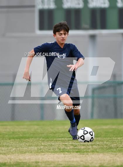 Thumbnail 2 in Hendrickson vs Lee [Robert E.] photogallery.