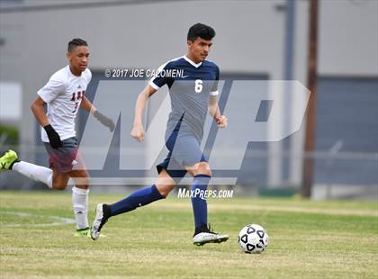 Thumbnail 1 in Hendrickson vs Lee [Robert E.] photogallery.