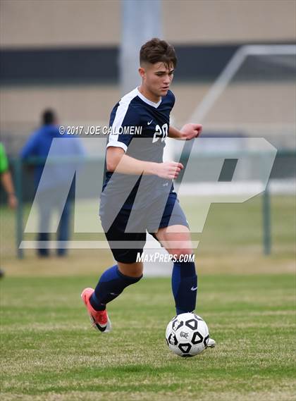 Thumbnail 2 in Hendrickson vs Lee [Robert E.] photogallery.