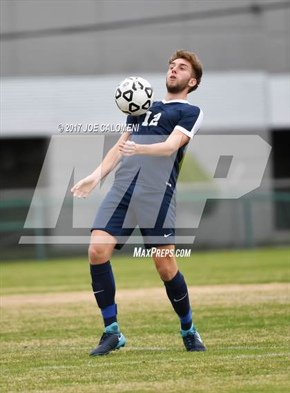 Thumbnail 1 in Hendrickson vs Lee [Robert E.] photogallery.