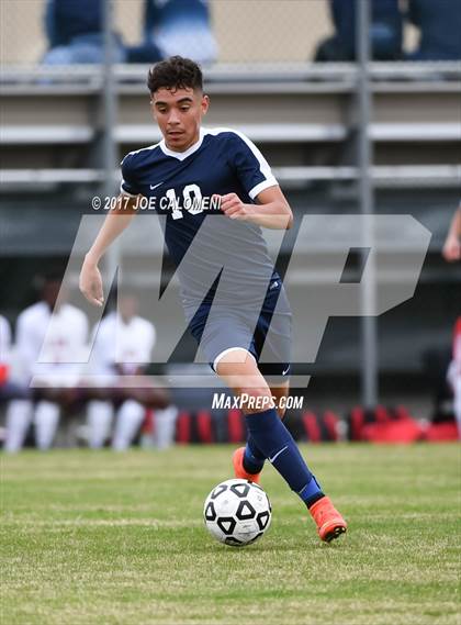 Thumbnail 3 in Hendrickson vs Lee [Robert E.] photogallery.