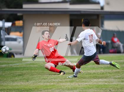 Thumbnail 2 in Hendrickson vs Lee [Robert E.] photogallery.