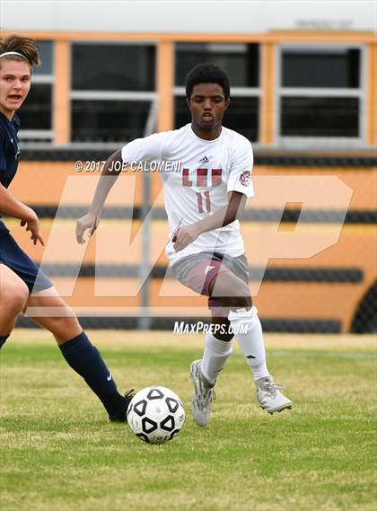 Thumbnail 1 in Hendrickson vs Lee [Robert E.] photogallery.