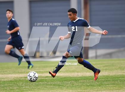 Thumbnail 1 in Hendrickson vs Lee [Robert E.] photogallery.