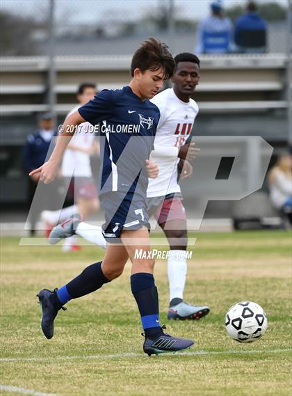 Thumbnail 1 in Hendrickson vs Lee [Robert E.] photogallery.