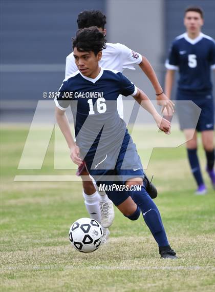 Thumbnail 3 in Hendrickson vs Lee [Robert E.] photogallery.