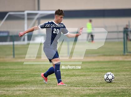 Thumbnail 3 in Hendrickson vs Lee [Robert E.] photogallery.
