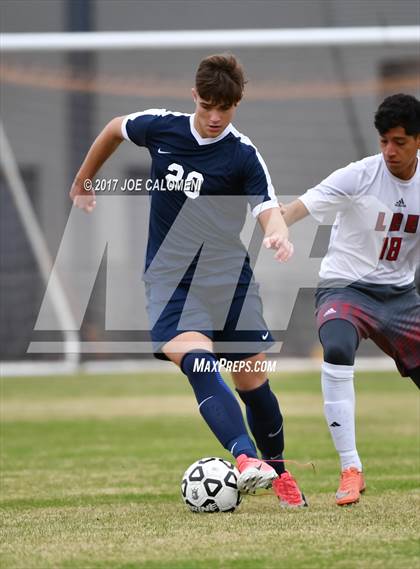 Thumbnail 3 in Hendrickson vs Lee [Robert E.] photogallery.