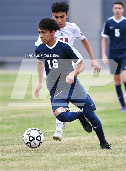 Thumbnail 1 in Hendrickson vs Lee [Robert E.] photogallery.