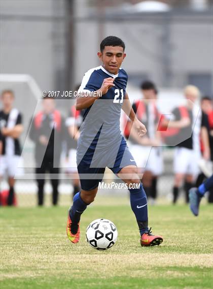 Thumbnail 1 in Hendrickson vs Lee [Robert E.] photogallery.