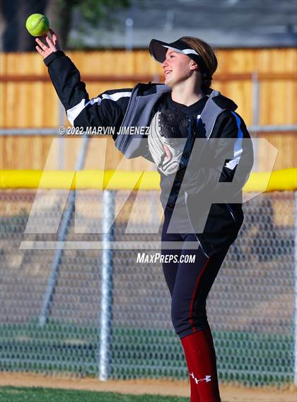 Thumbnail 3 in Agoura @ Oaks Christian photogallery.