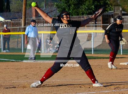 Thumbnail 2 in Agoura @ Oaks Christian photogallery.