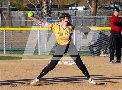 Thumbnail 2 in Agoura @ Oaks Christian photogallery.