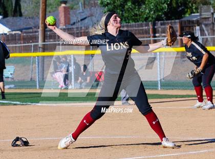 Thumbnail 2 in Agoura @ Oaks Christian photogallery.