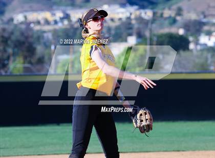 Thumbnail 2 in Agoura @ Oaks Christian photogallery.