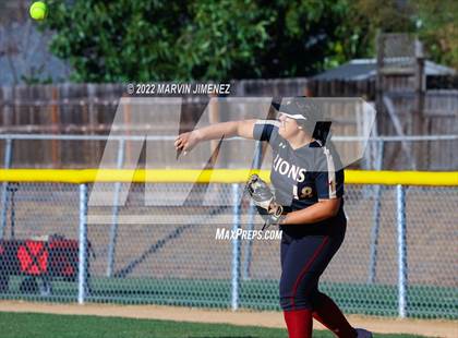 Thumbnail 1 in Agoura @ Oaks Christian photogallery.