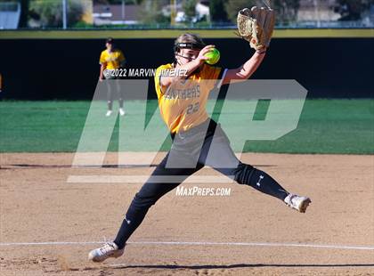 Thumbnail 2 in Agoura @ Oaks Christian photogallery.