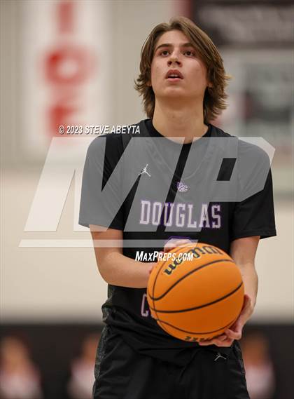 Thumbnail 1 in Douglas County @ Eaglecrest photogallery.