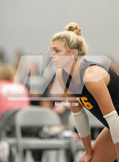 Thumbnail 1 in Mercy vs. South Lyon (Motor City Power Series) photogallery.