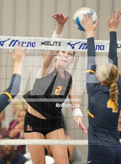 Thumbnail 2 in Mercy vs. South Lyon (Motor City Power Series) photogallery.