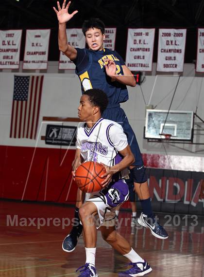 Thumbnail 2 in Menlo vs Rancho Cucamonga (MaxPreps Holiday Classic) photogallery.