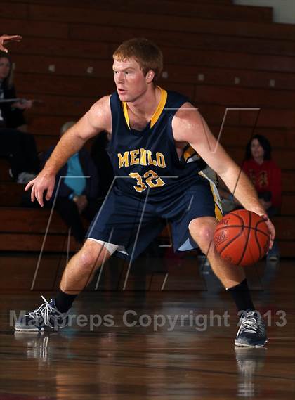 Thumbnail 3 in Menlo vs Rancho Cucamonga (MaxPreps Holiday Classic) photogallery.