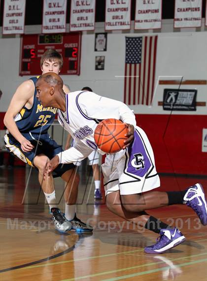 Thumbnail 1 in Menlo vs Rancho Cucamonga (MaxPreps Holiday Classic) photogallery.