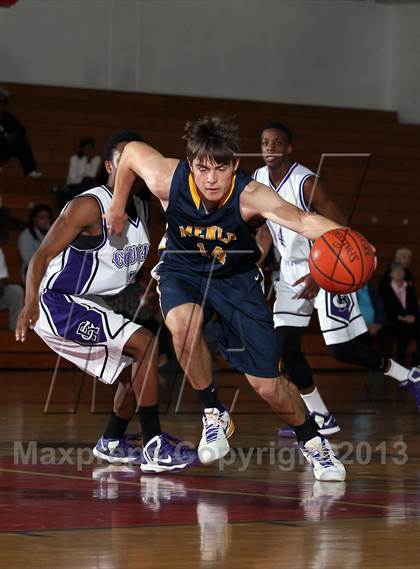 Thumbnail 3 in Menlo vs Rancho Cucamonga (MaxPreps Holiday Classic) photogallery.