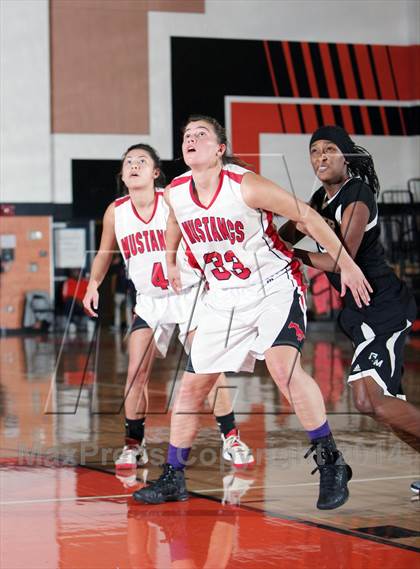 Thumbnail 2 in McNair vs. Monte Vista (MLK-Shootout) photogallery.