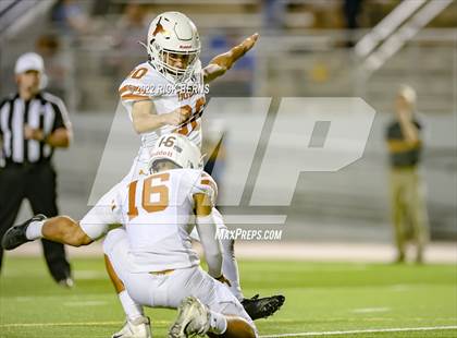 Thumbnail 1 in Grand Oaks vs Dobie photogallery.