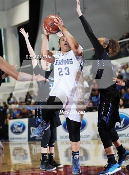 Thumbnail 3 in Mayfair vs. Diamond Ranch (CIF SS 3A Championship) photogallery.